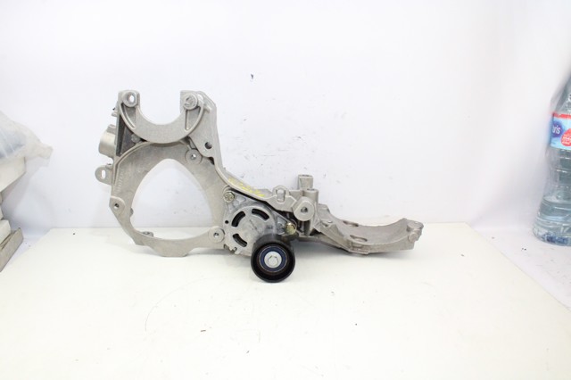 8200154164 RENAULT Кронштейн генератора купить в Чернигов