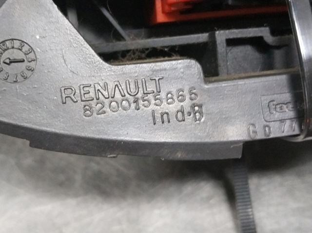 Comutador instalado na coluna da direção, montado Renault Megane 2 KM0, KM1