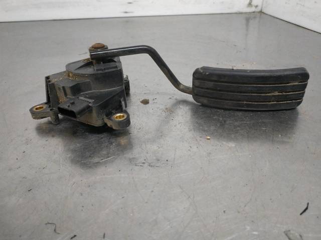 RENAULT 8200159645 Педаль газа в наличии Кривой Рог