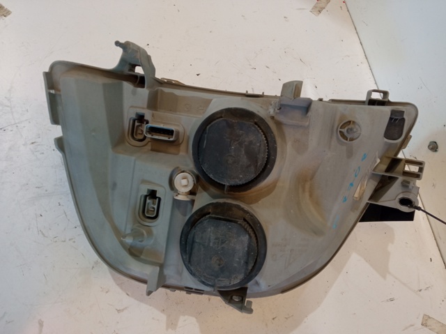 RENAULT 8200163518E Фара правая в наличии Одесса