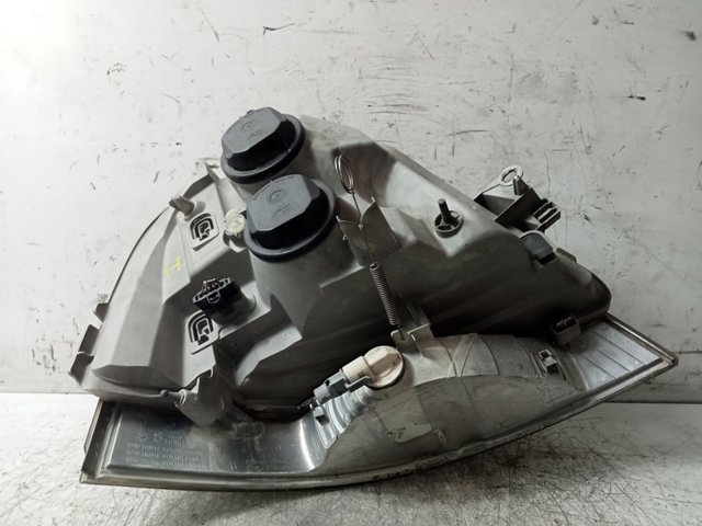NISSAN 8200163914 Поворотник левый в наличии Киев