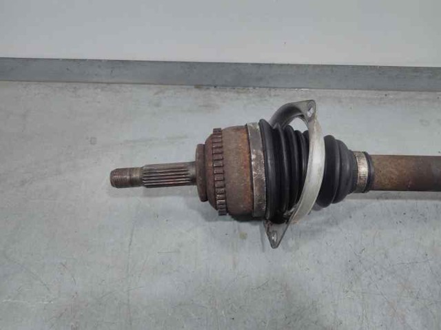 RENAULT 8200168513 Полуось (привод) передняя правая в наличии Одесса