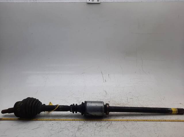 8200169307 RENAULT Полуось (привод) передняя правая купить в Киев