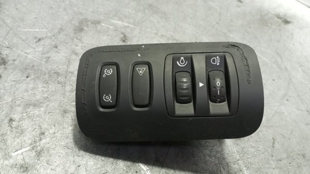 RENAULT 8200176081 в наличии Черновцы