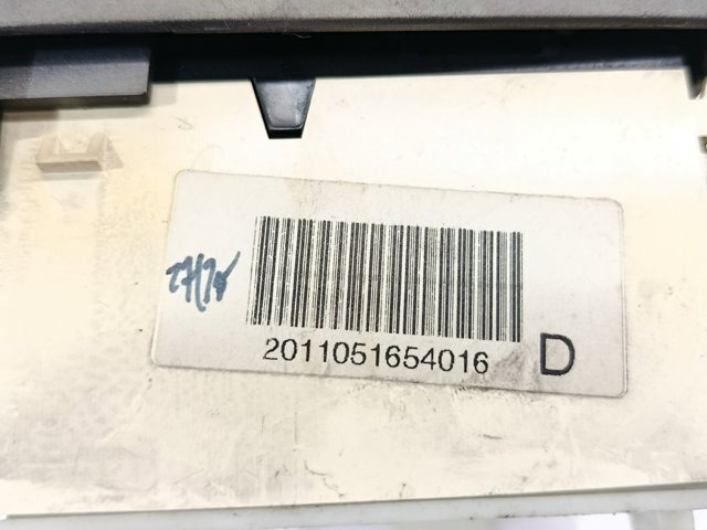 8200181132 RENAULT Блок управления режимами отопления/кондиционирования купить в Каменское