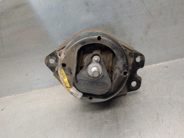 8200181590 RENAULT Подушка (опора) двигателя правая нижняя купить в Львов