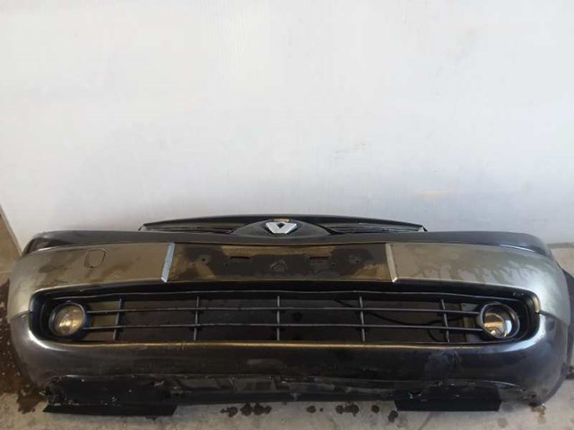 RENAULT 8200182096 Передний бампер в наличии Тернополь