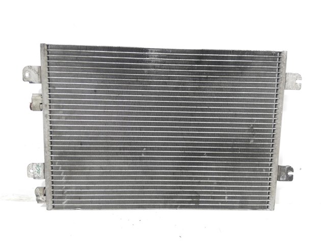 condensador de ar condicionado / radiador para dacia duster logan mcv ambiente / 10.10 - 12.13 k9k794 8200182361