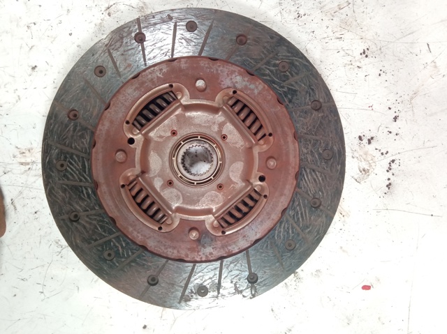 Cesta de embraiagem 8200183704 Nissan/Infiniti