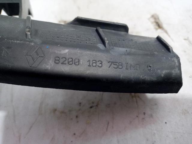 8200183758 RENAULT Кронштейн бампера переднего правый купить в Кривой Рог