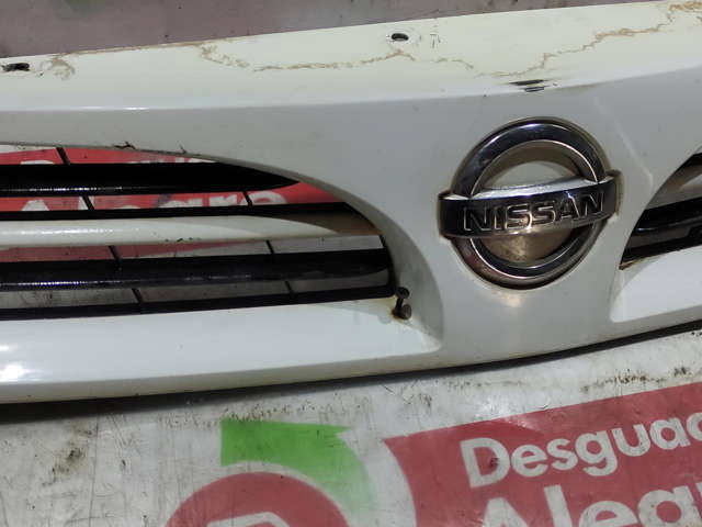 NISSAN 8200186288 Решетка радиатора в наличии Ирпень