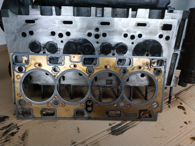 8200193970 RENAULT Клапанная крышка купить в Украина