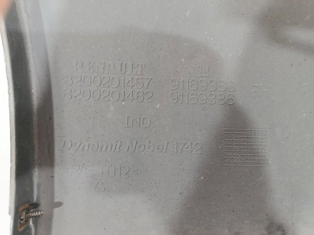 8200201457 Бампер задний, правая часть купить Черновцы