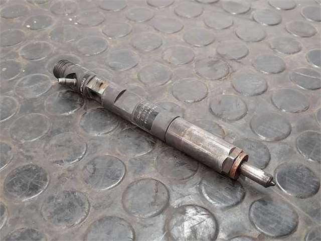 RENAULT 8200206565 Топливные форсунки в наличии Запорожье