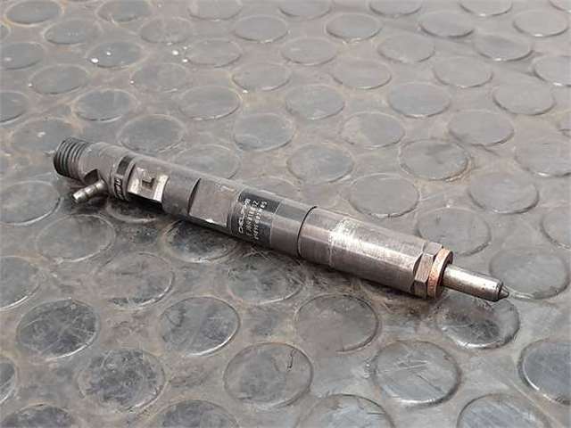 8200206565 RENAULT Форсунка впрыска топлива купить в Харьков