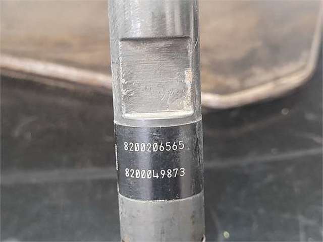 8200206565 Топливные форсунки купить Николаев