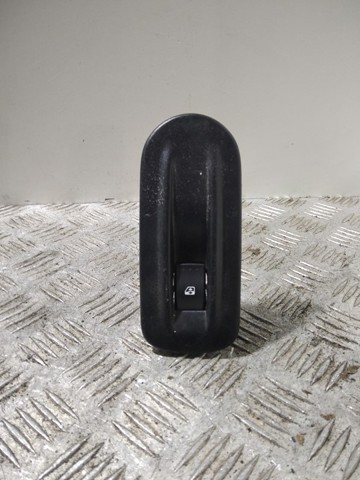 8200206603 NISSAN Панель (накладка) блока управления стеклоподъемником передняя правая купить в Украина