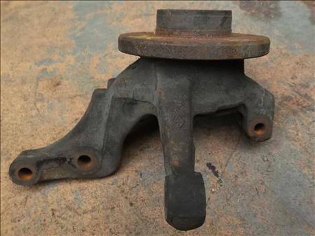 8200207309 Цапфа передняя правая купить Кривой Рог