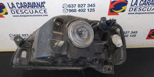 RENAULT 8200211006 Правая фара в наличии Чернигов