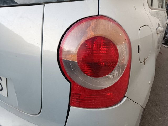 Luz traseira direita para Renault Modus / Grand Modus (f/jp0_) (2004-...) 1.5 DCI (JP0G, JP0H) K9K764 8200212204