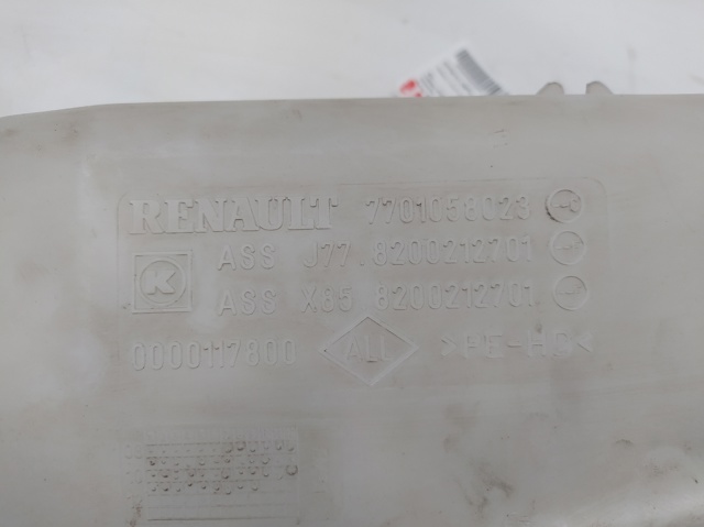 RENAULT 8200212701 Бачок омывателя стекла в наличии Украина