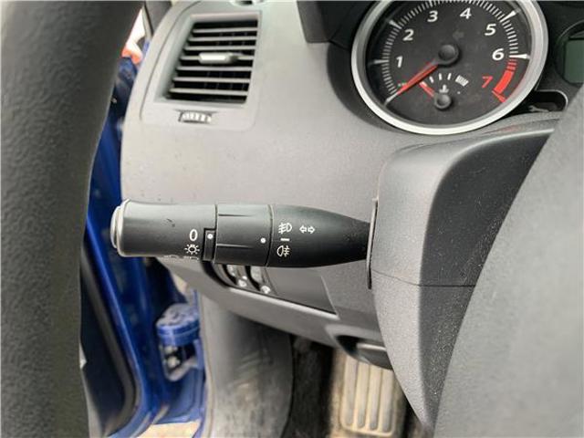 Comutador instalado na coluna da direção, montado 8200216462 RENAULT