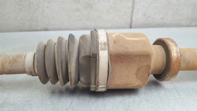 RENAULT 8200216625 Правая полуось в наличии Николаев
