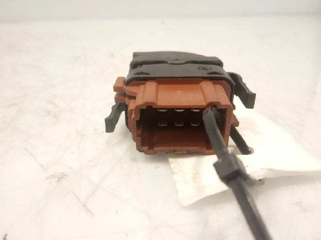 8200220507 RENAULT Кнопка блокировки дверей купить в Ровно