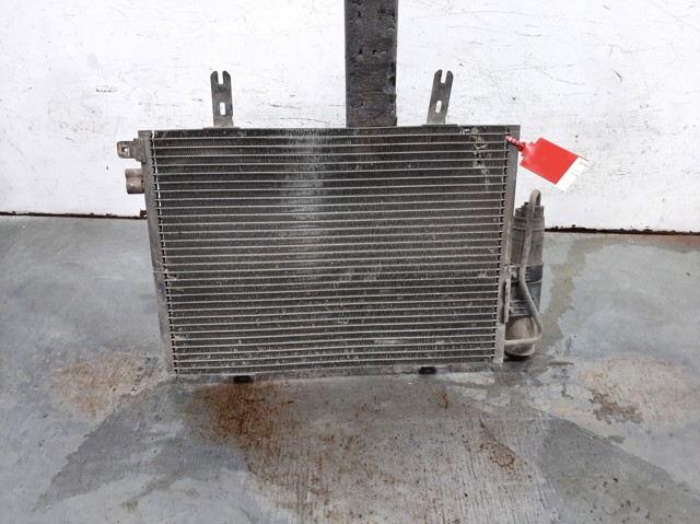 Condensador de ar condicionado / radiador para Renault Kangoo 1.5 DCI K9K B7 8200221132
