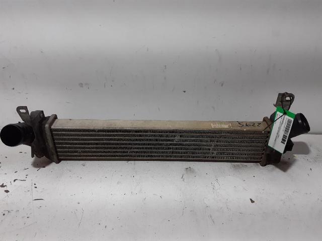 Radiador de intercooler 8200221885 RENAULT