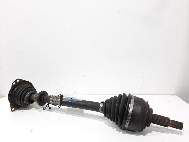 Semieixo (acionador) dianteiro esquerdo 8200226057 RENAULT