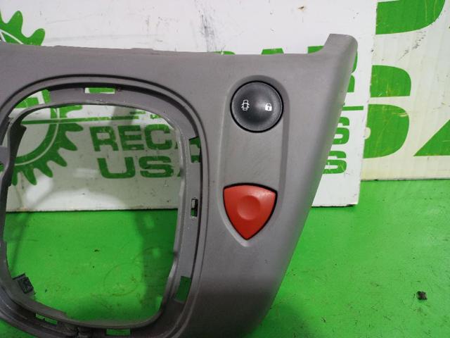 RENAULT 8200231906 в наличии Сумы
