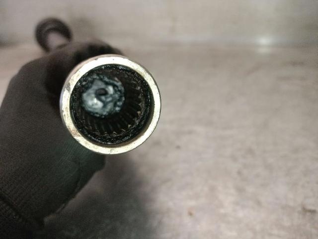 8200232883 Полуось (привод) передняя правая купить Житомир