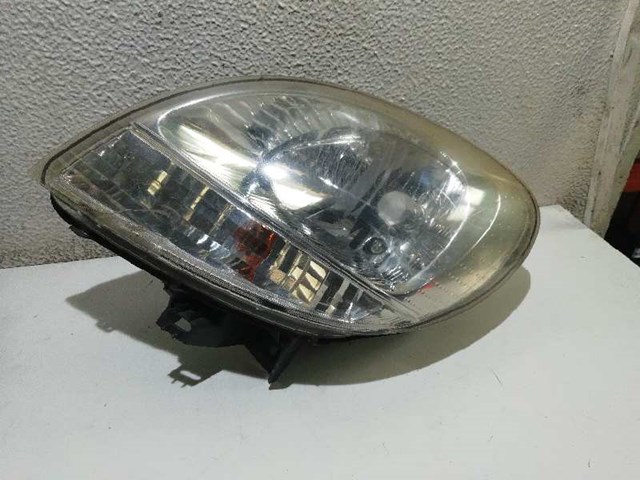 RENAULT 8200236590 Фара левая в наличии Хмельницкий