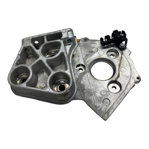 RENAULT 8200240204 Кронштейн топливного насоса ТНВД в наличии Запорожье