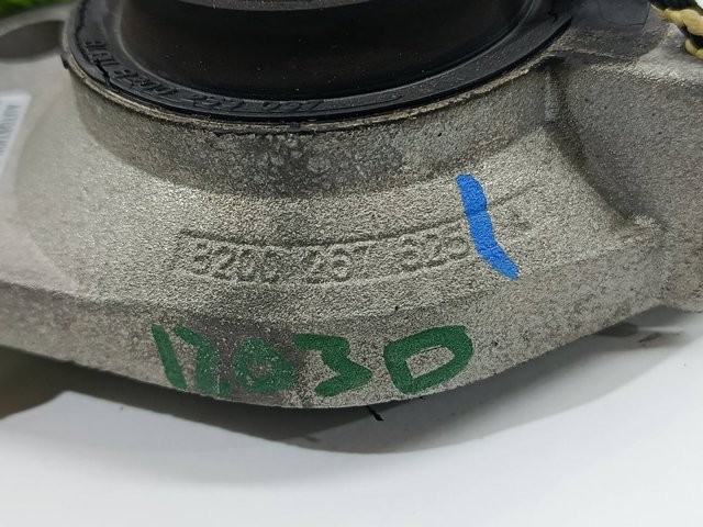RENAULT 8200267625 Правая подушка двигателя в наличии Одесса