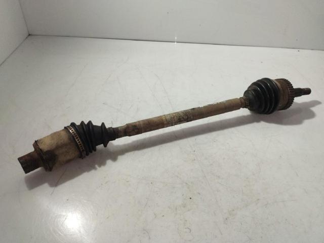 Semieixo (acionador) dianteiro direito 8200269195 RENAULT