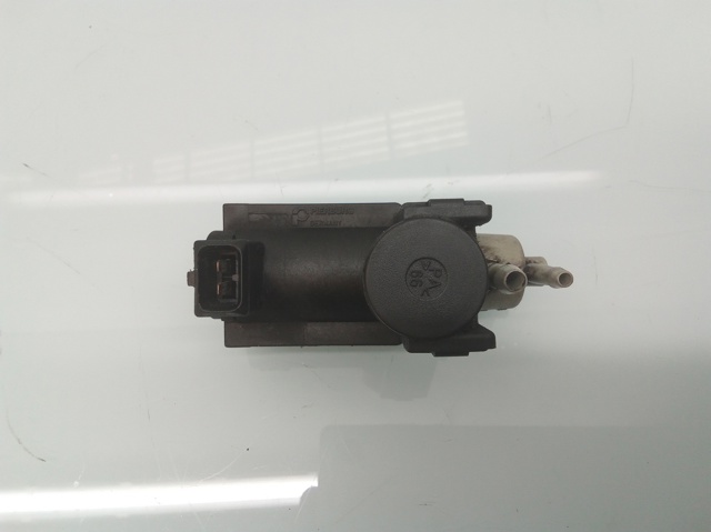 RENAULT 8200270451 Клапан преобразователь давления наддува (соленоид)  в наличии Каменское