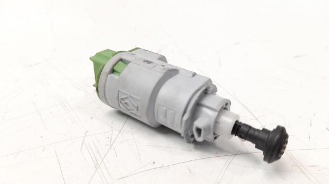 8200276360 RENAULT Датчик включения сцепления  купить в Киев