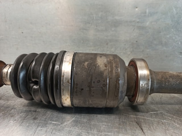 8200276640 RENAULT Правая полуось купить в Днепр