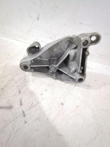 8200277203 NISSAN Кронштейн подушки (опоры) двигателя левой купить в Днепр