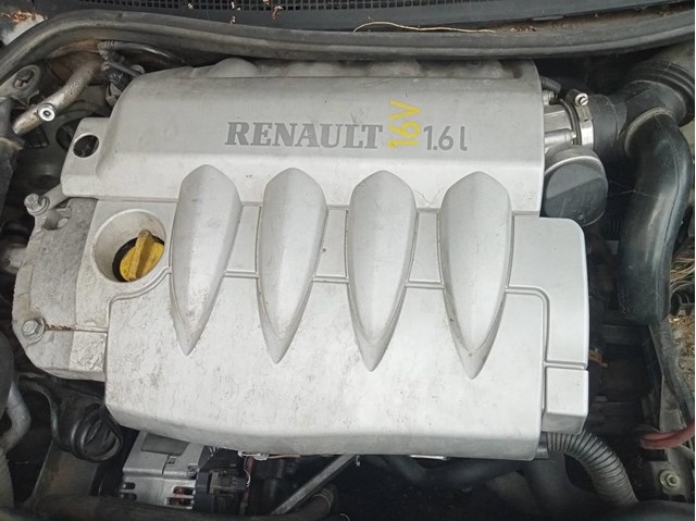 Tampa de motor decorativa 8200287536 Renault (RVI)