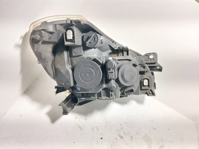 8200289844 RENAULT Кронштейн бампера переднего левый купить в Тернополь