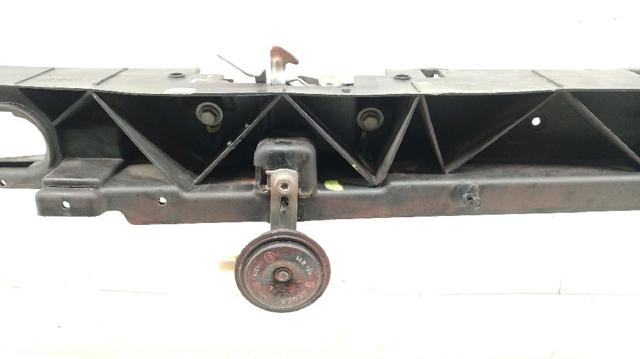 8200290143 RENAULT Рамка радиатора купить в Украина
