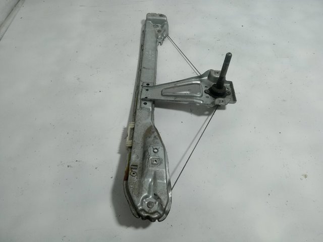 Mecanismo de acionamento de vidro da porta traseira esquerda 8200291154 RENAULT