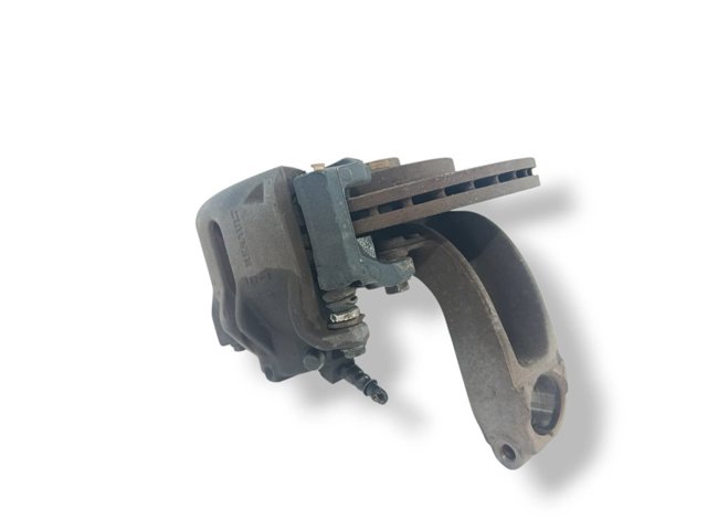 RENAULT 8200297032 Цапфа (поворотный кулак) передний правый в наличии Черновцы