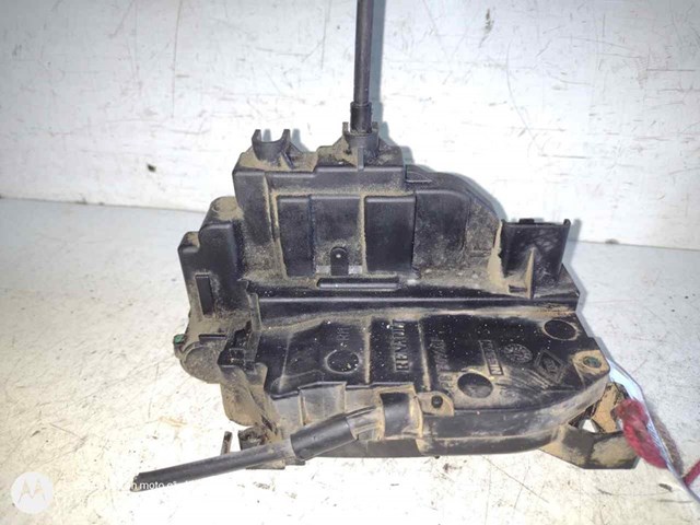 RENAULT 8200300127 Замок двери передней правой в наличии Запорожье
