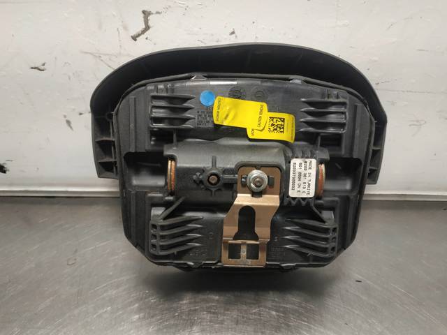 8200301513C RENAULT Подушка безопасности водителя купить в Киев