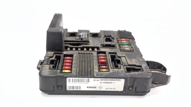 RENAULT 8200306032C Блок предохранителей в наличии Ровно