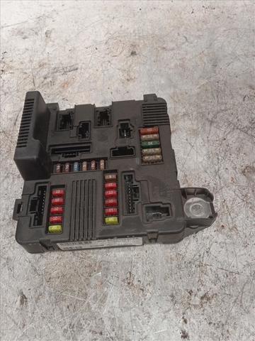 8200306033 RENAULT Блок предохранителей купить в Тернополь